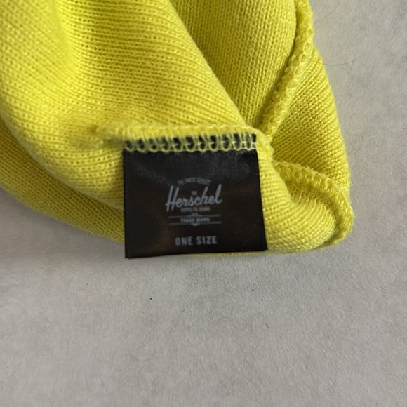 Herschel | beanie - Picture 2 of 3